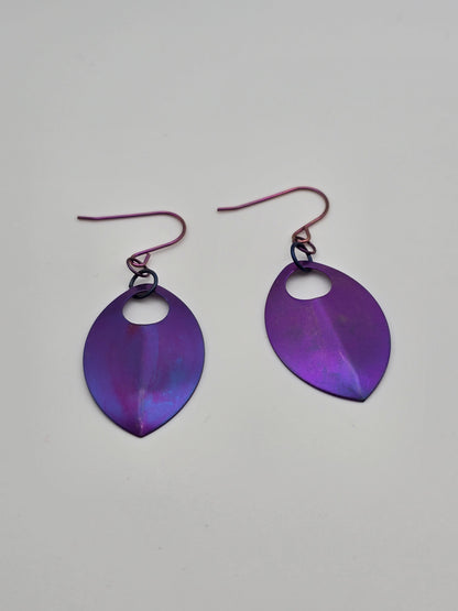 Bye, Felicia Titanium Scale Earrings